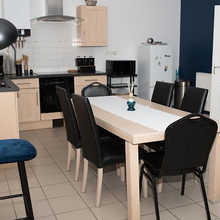 Appartement Au Rez-De-Chaussee Nichee En Plein Centre D'אראס מראה חיצוני תמונה